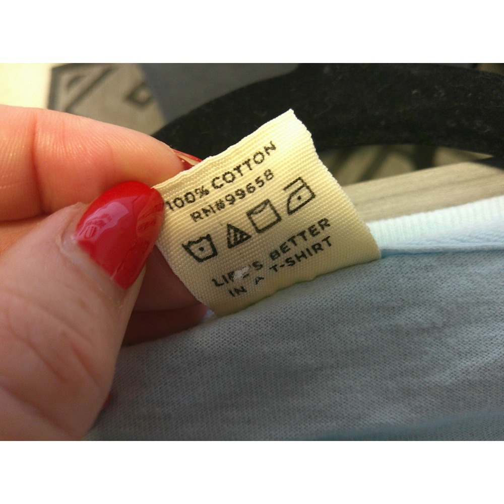 Blue 84 Long Sleeve Tee Womens Small Blue Fair Vail Colorado Graphic Crop Top - Picture 3 of 7